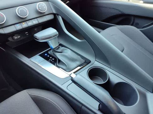 New 2026 Hyundai Elantra SE w/ Cargo Package FWD image 24
