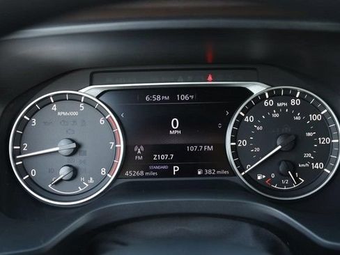 Certified 2023 Nissan Rogue SV FWD image 10