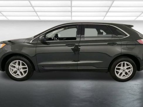 Used 2022 Ford Edge SEL image 5