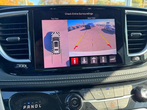 Used 2022 Chrysler Pacifica Limited image 23