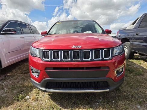 Used 2019 Jeep Compass Limited image 2