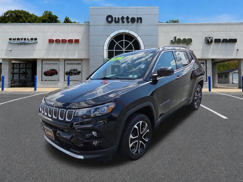 Certified 2022 Jeep Compass Limited AWD/4WD image 8