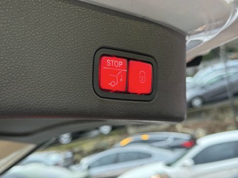 Used 2017 Mercedes-Benz GLS 450 GLS 450 AWD 4MATIC 4dr SUV image 8