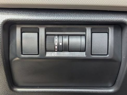 Used 2026 Subaru Forester Premium AWD/4WD image 29
