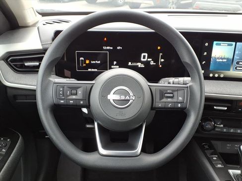 New 2026 Nissan Kicks SV w/ Charging Package image 12