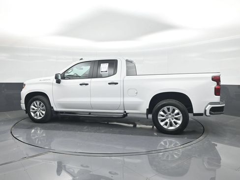 Used 2024 Chevrolet Silverado 1500 Custom RWD image 26