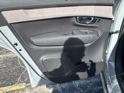 New 2026 Volvo XC90 B6 Ultra w/ Protection Package image 11