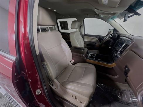 Used 2018 Chevrolet Silverado 1500 LTZ image 29