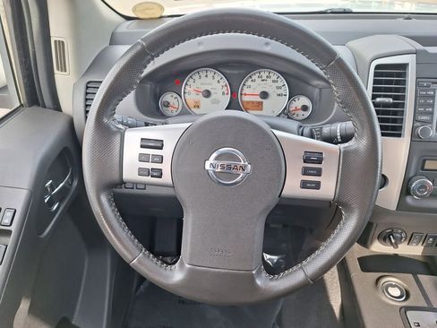 Used 2021 Nissan Frontier PRO-4X w/ Pro-4x Utility Package image 15