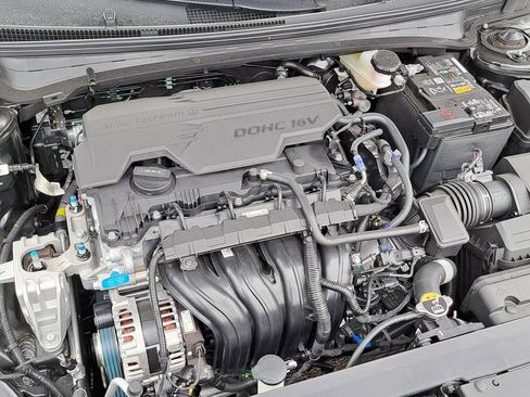 New 2025 Kia K4 LX image 15