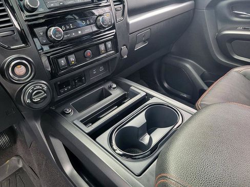 Used 2023 Nissan Titan PRO-4X w/ Pro-4x Convenience Package image 15