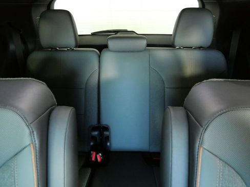 New 2026 GMC Acadia AT4 w/ Luxury Package image 18