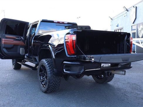 Used 2025 GMC Sierra 3500 Denali Ultimate AWD/4WD image 33
