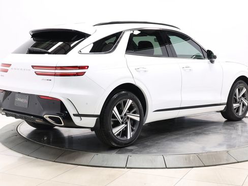 Used 2026 Genesis GV70 3.5T Sport Advanced AWD/4WD image 4