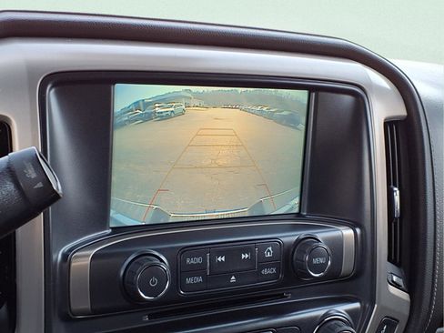 Used 2019 GMC Sierra 2500 Denali w/ Duramax Plus Package image 10