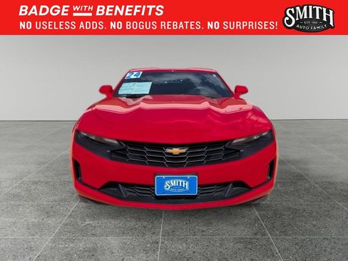 Used 2024 Chevrolet Camaro LT RWD image 9