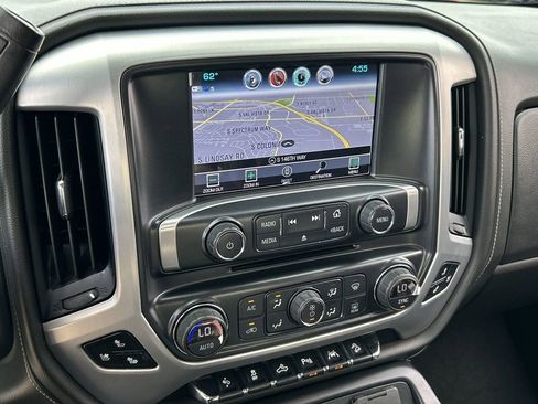 Used 2018 GMC Sierra 1500 SLT AWD/4WD image 14
