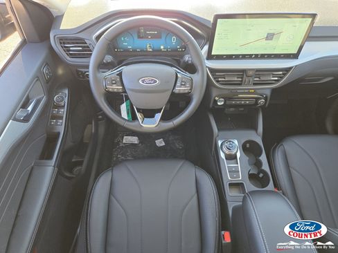 New 2026 Ford Escape Platinum w/ Premium Technology Package image 9