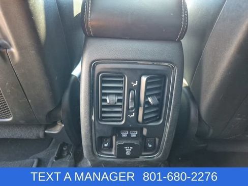 Used 2014 Jeep Grand Cherokee Limited w/ Luxury Group II AWD/4WD image 26