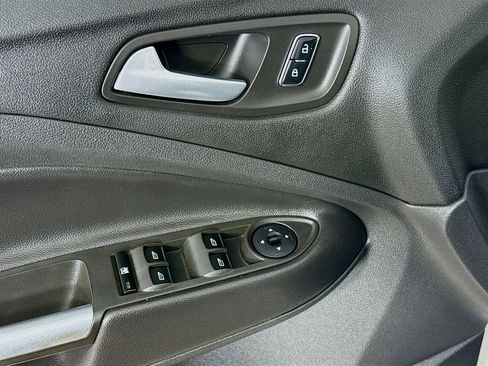 Used 2014 Ford Escape SE w/ Equipment Group 201A image 20