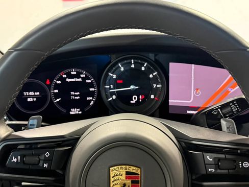 Used 2021 Porsche 911 AWD/4WD image 30