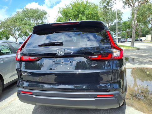 Used 2025 Honda CR-V EX-L image 12