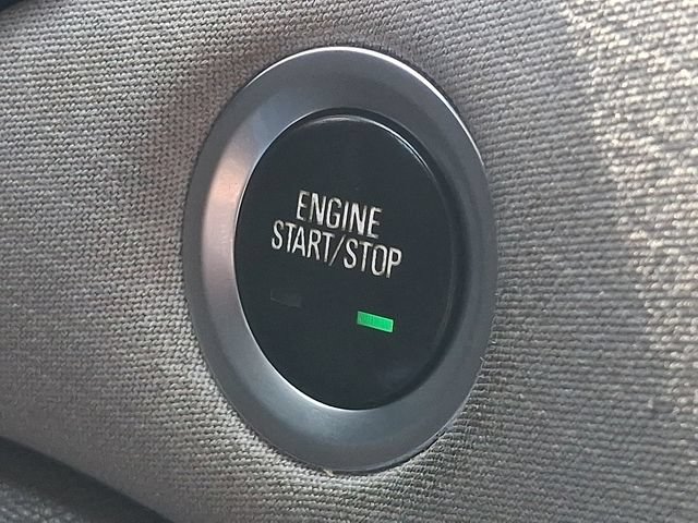 Used 2021 Chevrolet Malibu LT FWD image 24
