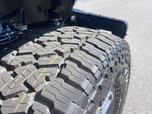 New 2026 Jeep Gladiator Mojave image 10