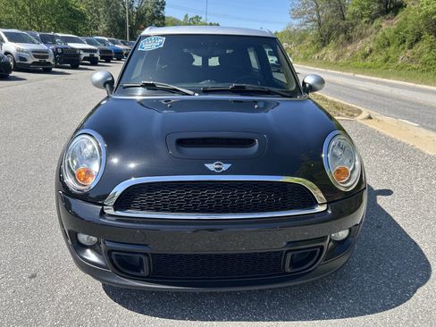 Used 2014 MINI Cooper Clubman S image 11