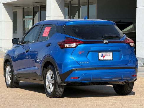 Certified 2025 Nissan Kicks Play S image 7