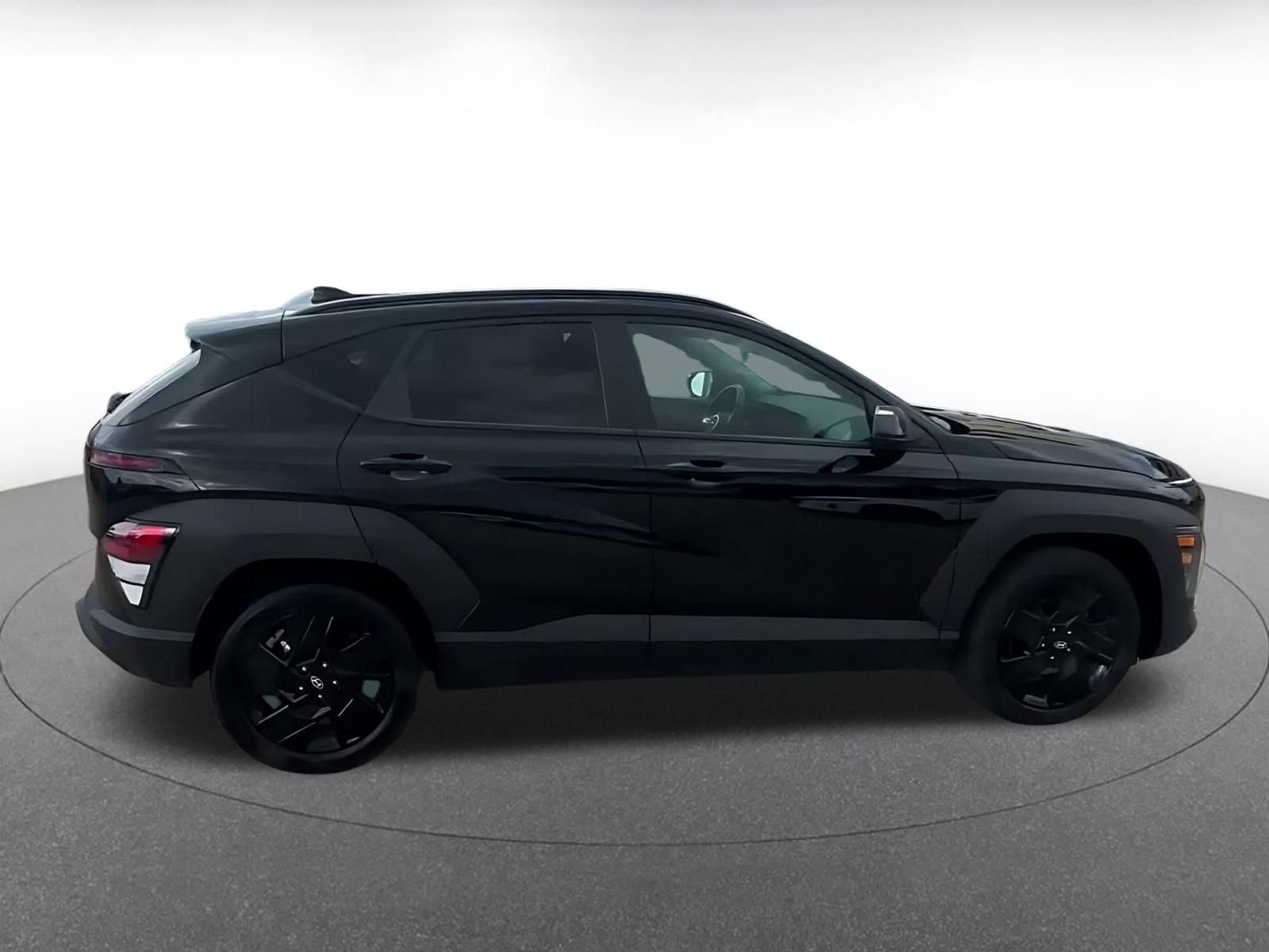 Used 2026 Hyundai Kona SEL Sport FWD image 15