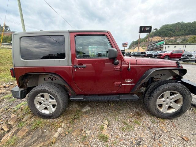 Used 2010 Jeep Wrangler Sahara AWD/4WD image 3