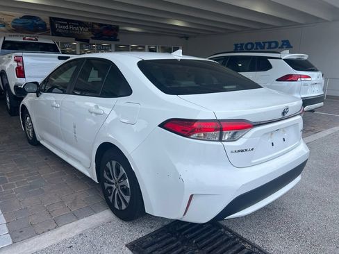 Used 2022 Toyota Corolla LE FWD image 15