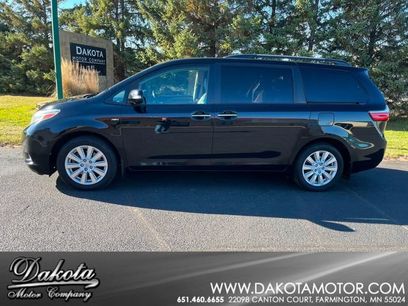 Used 2017 Toyota Sienna Limited Premium