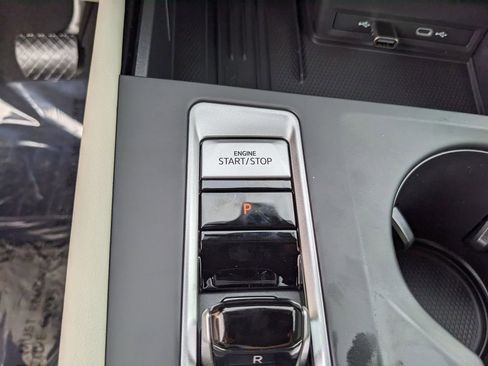 New 2026 Volkswagen Atlas SE image 26