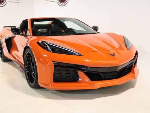 Used 2025 Chevrolet Corvette Z06 RWD image 29