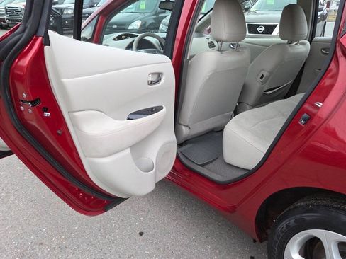 Used 2012 Nissan Leaf SV FWD image 25
