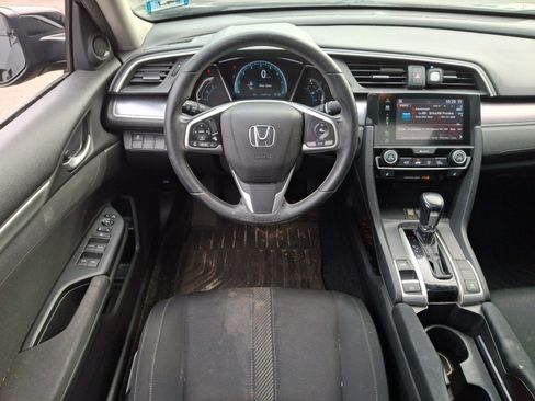 Used 2018 Honda Civic EX-T image 11