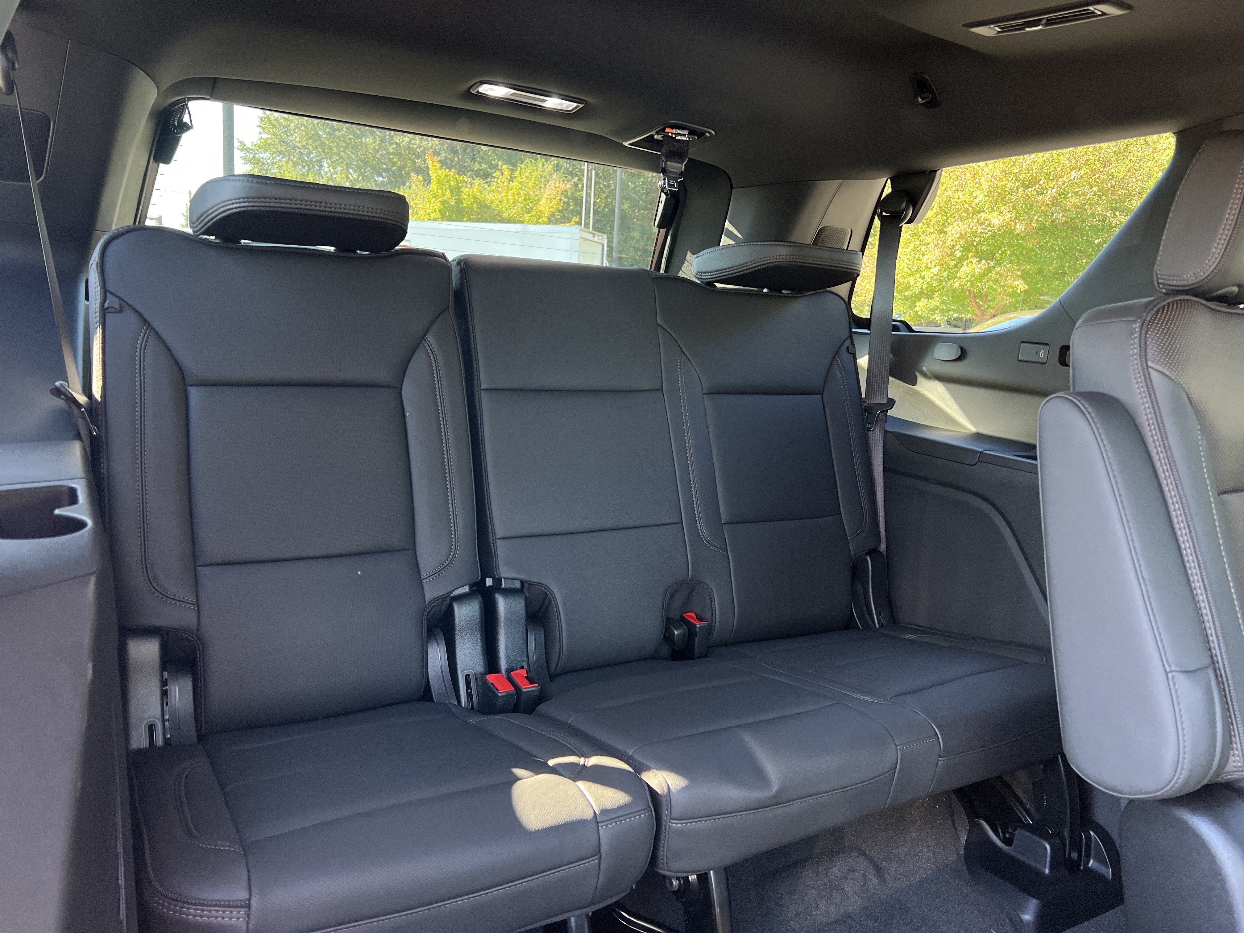 New 2026 Chevrolet Tahoe High Country w/ Sun And Tow Package AWD/4WD image 37