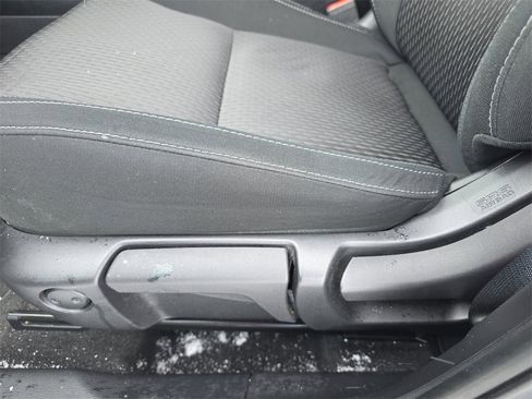 Used 2022 Mitsubishi Outlander ES image 13