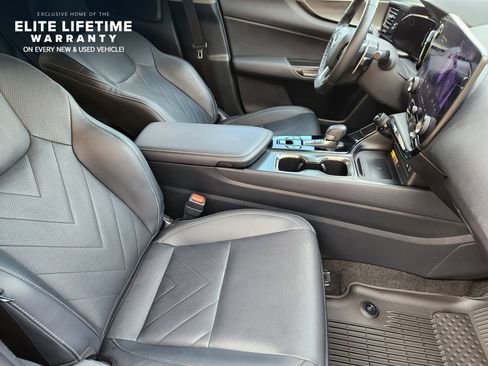 Used 2022 Lexus NX 350 AWD w/ Vision Package image 11