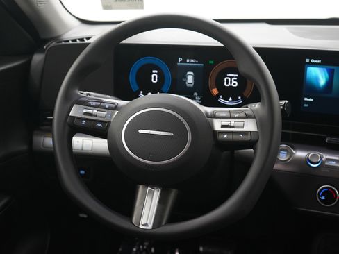 Certified 2026 Hyundai Kona SE image 16