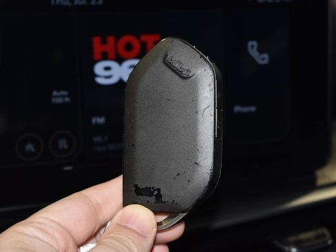 Used 2024 Kia Sorento S FWD image 18