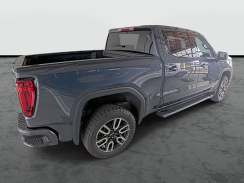 Used 2021 GMC Sierra 1500 AT4 image 4
