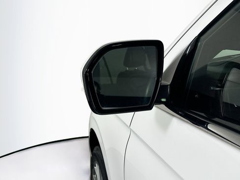 Used 2024 Ford Expedition Limited image 16