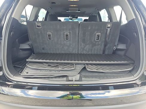 Used 2020 Honda Pilot Touring image 9
