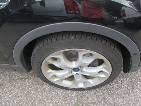 Used 2013 Ford Escape Titanium w/ Parking Technology Pkg FWD image 4
