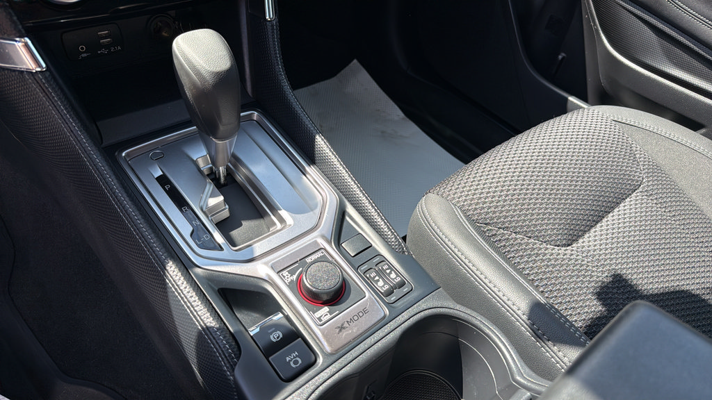 Used 2024 Subaru Forester Premium AWD/4WD image 37