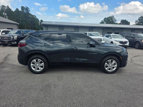 Used 2019 Chevrolet Blazer LT FWD image 4