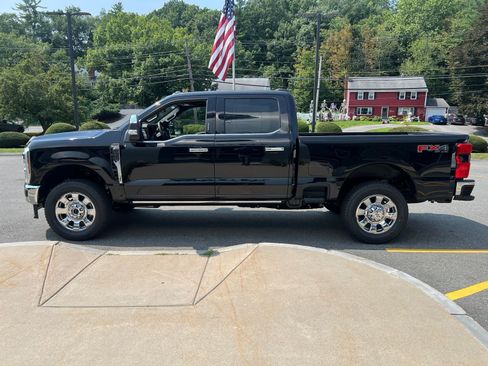 New 2026 Ford F350 King Ranch w/ Chrome Package AWD/4WD image 4